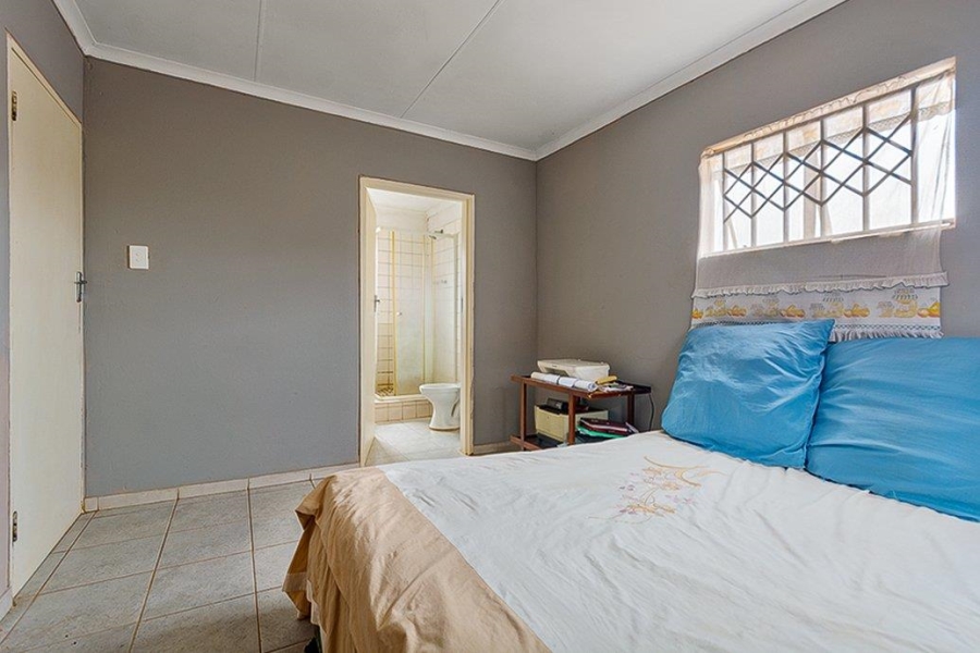 3 Bedroom Property for Sale in Protea Glen Gauteng