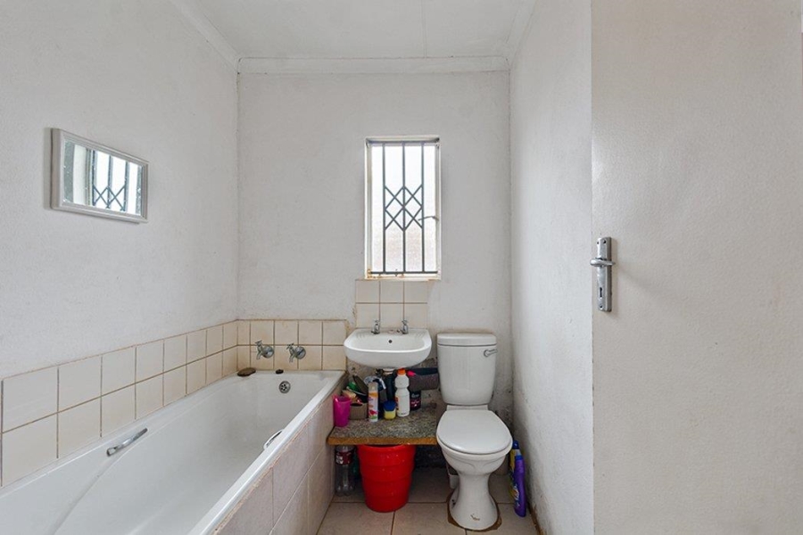 3 Bedroom Property for Sale in Protea Glen Gauteng
