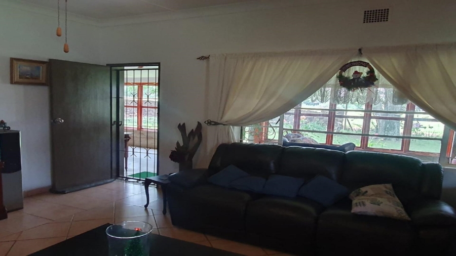3 Bedroom Property for Sale in Roodia Gauteng