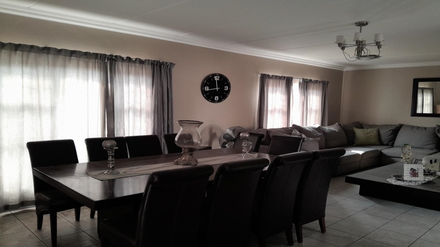 3 Bedroom Property for Sale in Riverspray Lifestyle Estate Gauteng