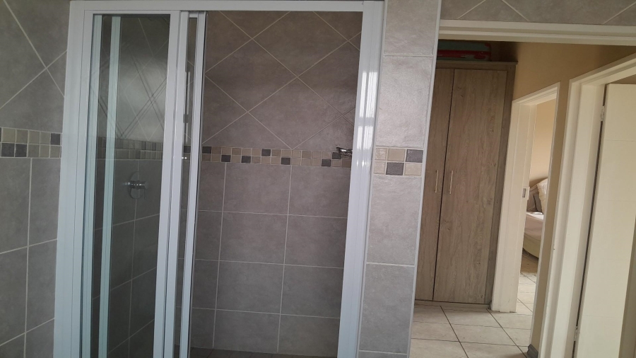 3 Bedroom Property for Sale in Riverspray Lifestyle Estate Gauteng