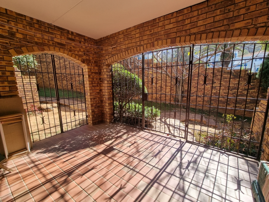2 Bedroom Property for Sale in Bruma Gauteng