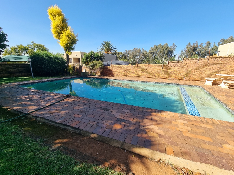 2 Bedroom Property for Sale in Bruma Gauteng