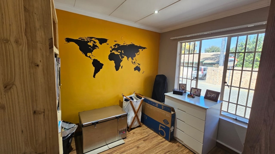 3 Bedroom Property for Sale in Garsfontein Gauteng