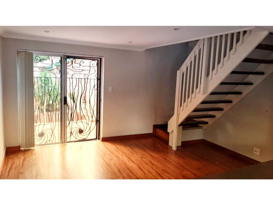 3 Bedroom Property for Sale in Garsfontein Gauteng