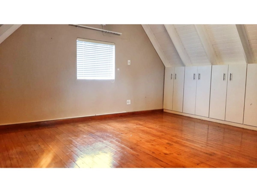 3 Bedroom Property for Sale in Garsfontein Gauteng