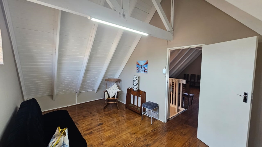 3 Bedroom Property for Sale in Garsfontein Gauteng