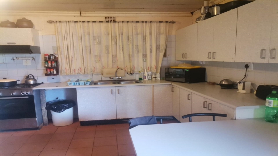 3 Bedroom Property for Sale in Louisrus Gauteng