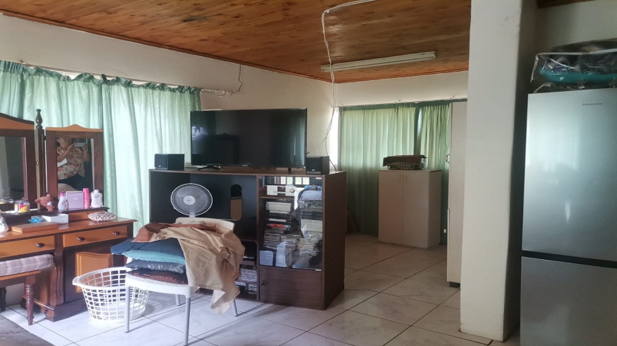 3 Bedroom Property for Sale in Louisrus Gauteng