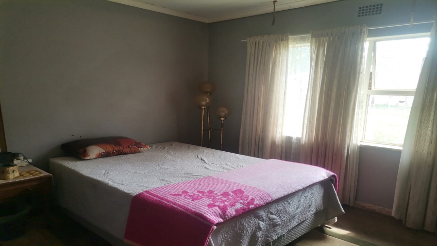 3 Bedroom Property for Sale in Louisrus Gauteng