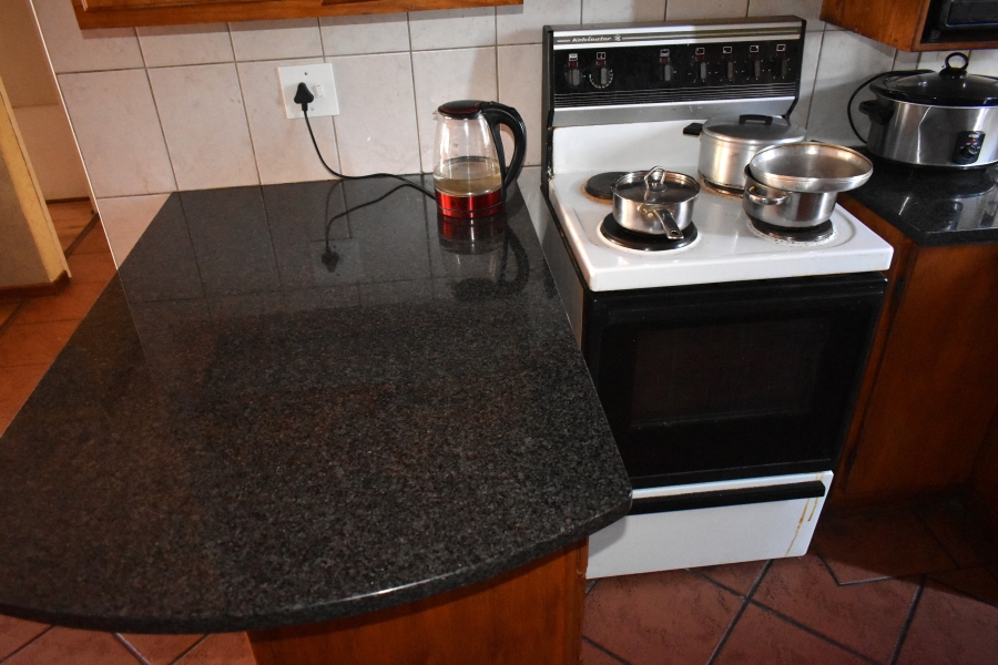 2 Bedroom Property for Sale in The Orchards Gauteng
