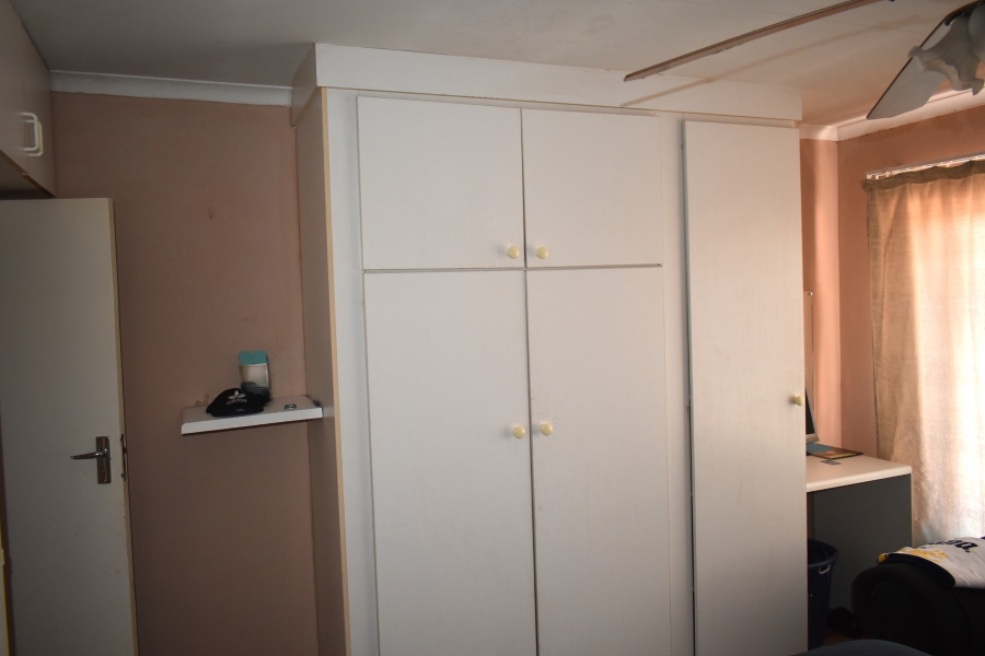 2 Bedroom Property for Sale in The Orchards Gauteng