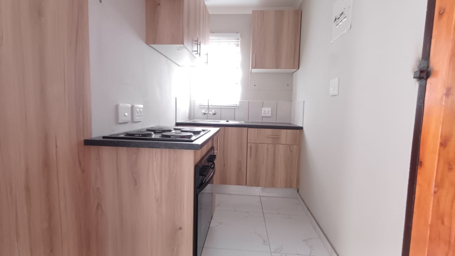 To Let 3 Bedroom Property for Rent in Albertsdal Gauteng