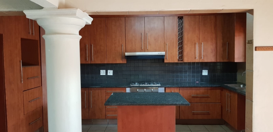To Let 2 Bedroom Property for Rent in Sunnyridge Gauteng