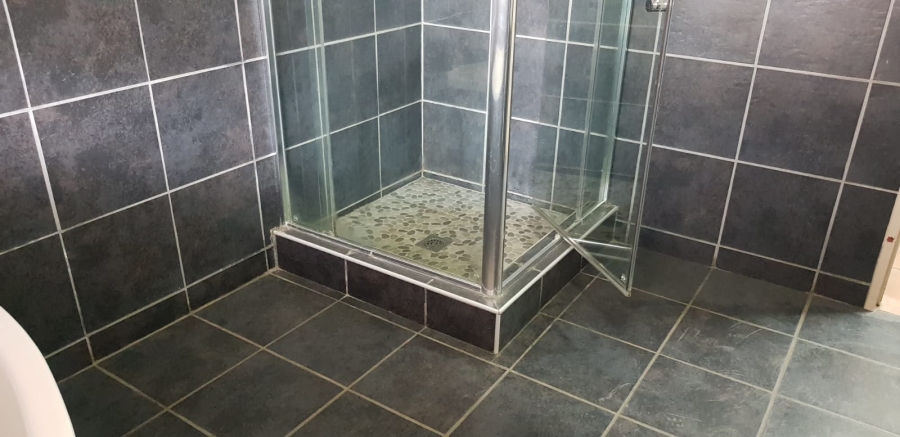 To Let 2 Bedroom Property for Rent in Sunnyridge Gauteng