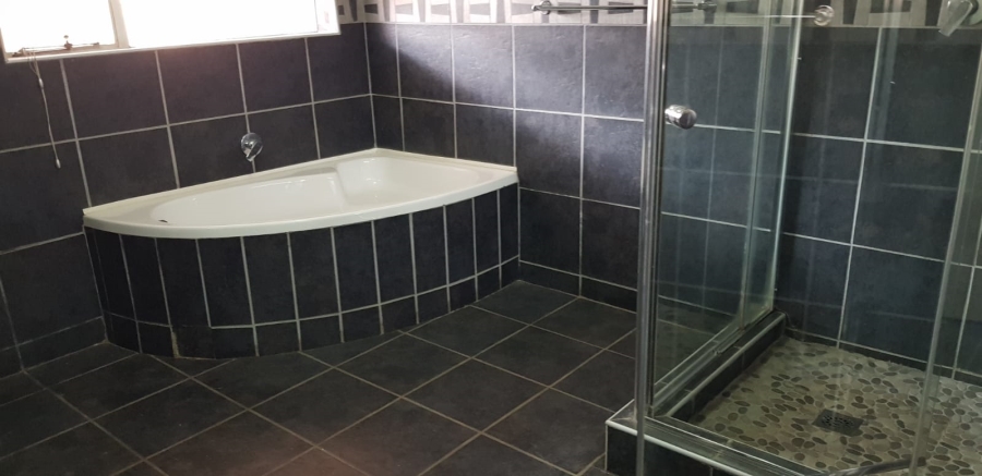 To Let 2 Bedroom Property for Rent in Sunnyridge Gauteng