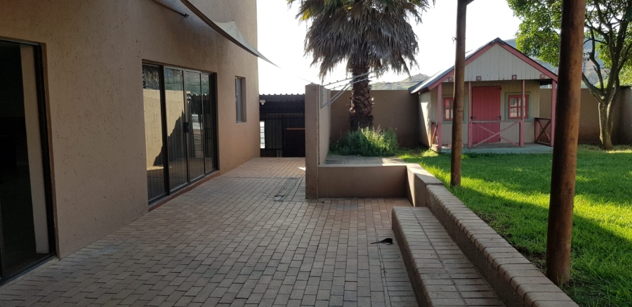 To Let 1 Bedroom Property for Rent in Sunnyridge Gauteng