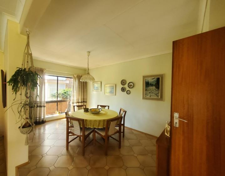 4 Bedroom Property for Sale in Glenvista Gauteng