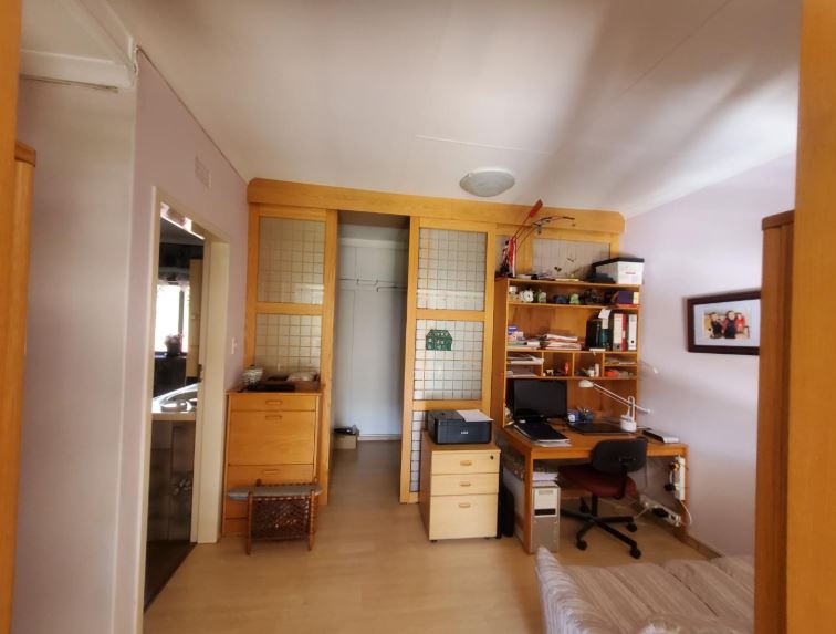 4 Bedroom Property for Sale in Glenvista Gauteng