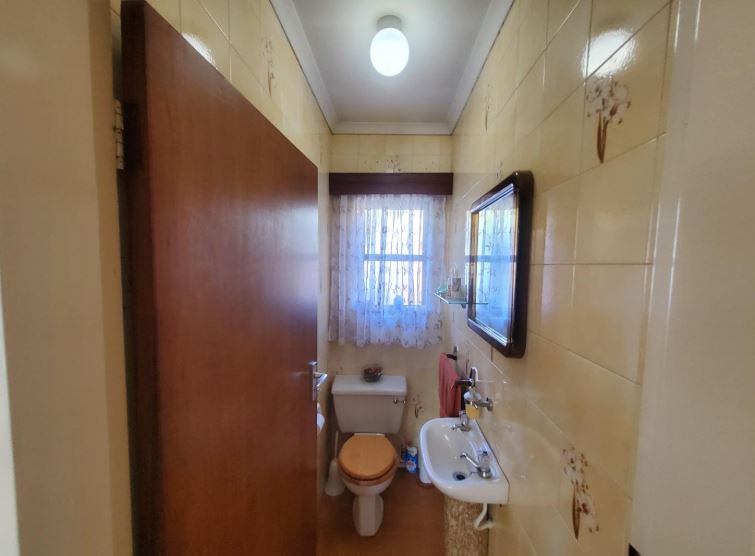 4 Bedroom Property for Sale in Glenvista Gauteng