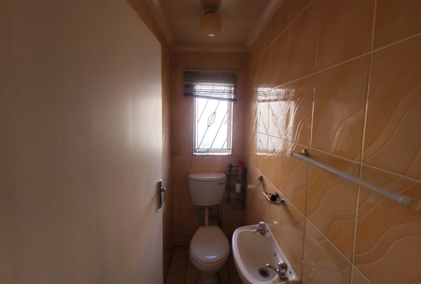 3 Bedroom Property for Sale in Mondeor Gauteng