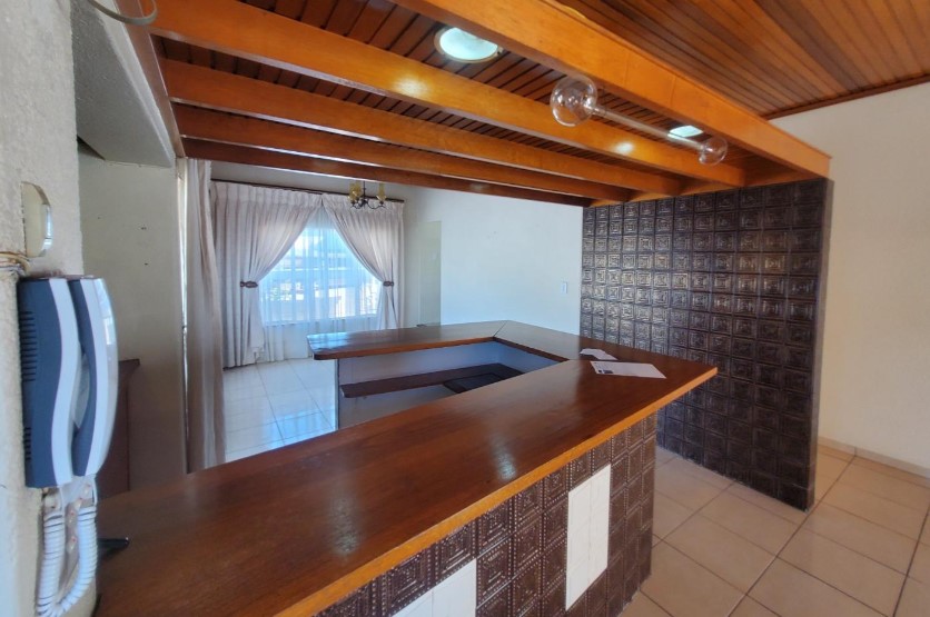 4 Bedroom Property for Sale in Mondeor Gauteng