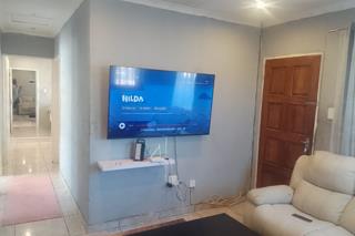 3 Bedroom Property for Sale in Windmill Park Gauteng