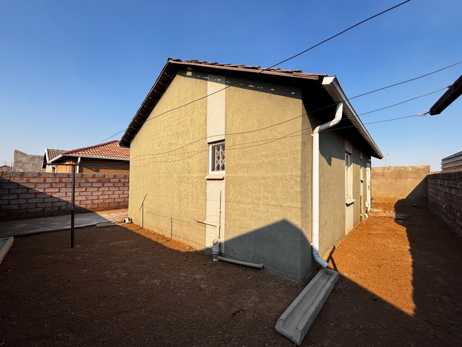 3 Bedroom Property for Sale in Windmill Park Gauteng