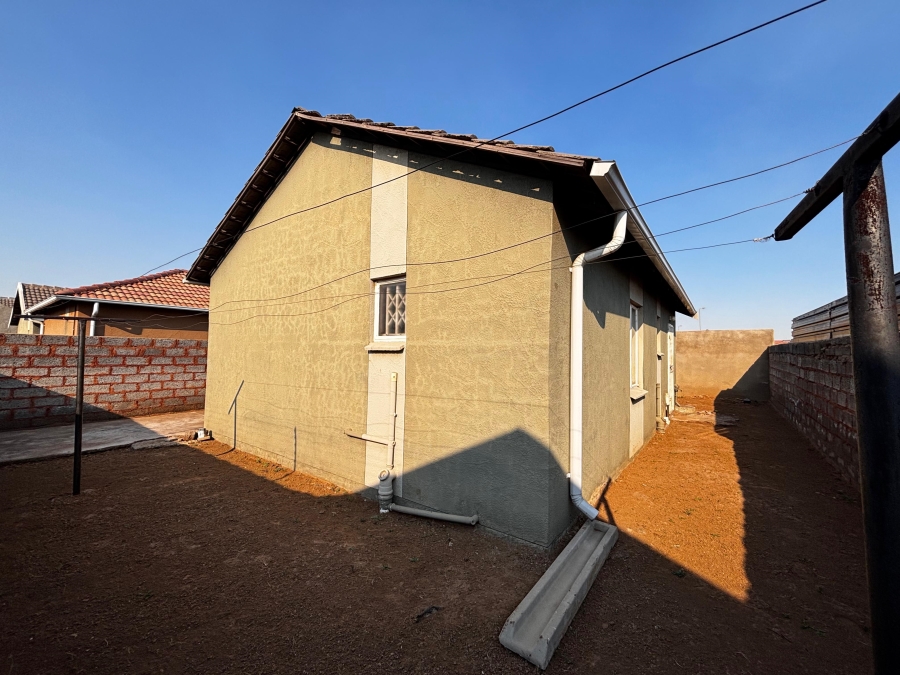 3 Bedroom Property for Sale in Windmill Park Gauteng