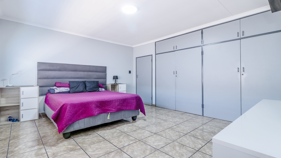 3 Bedroom Property for Sale in Pretoria North Gauteng