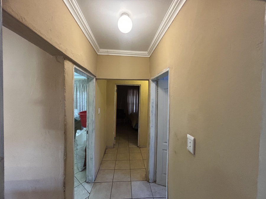5 Bedroom Property for Sale in Soshanguve L Gauteng