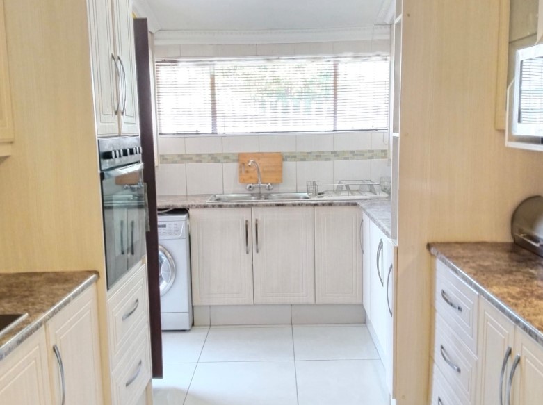 3 Bedroom Property for Sale in Ridgeway Gauteng