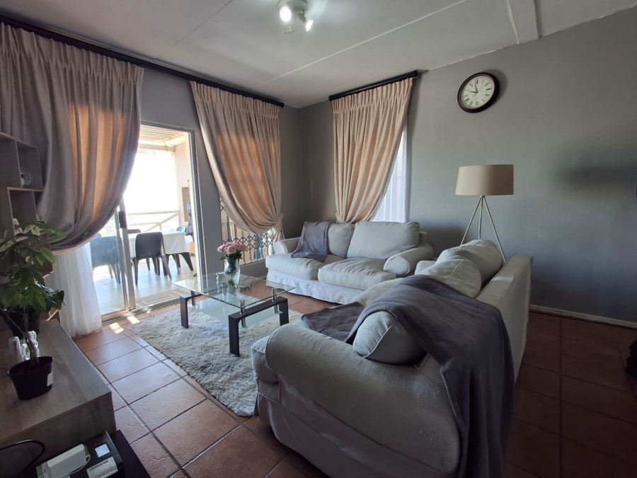 3 Bedroom Property for Sale in Sunnyrock Gauteng