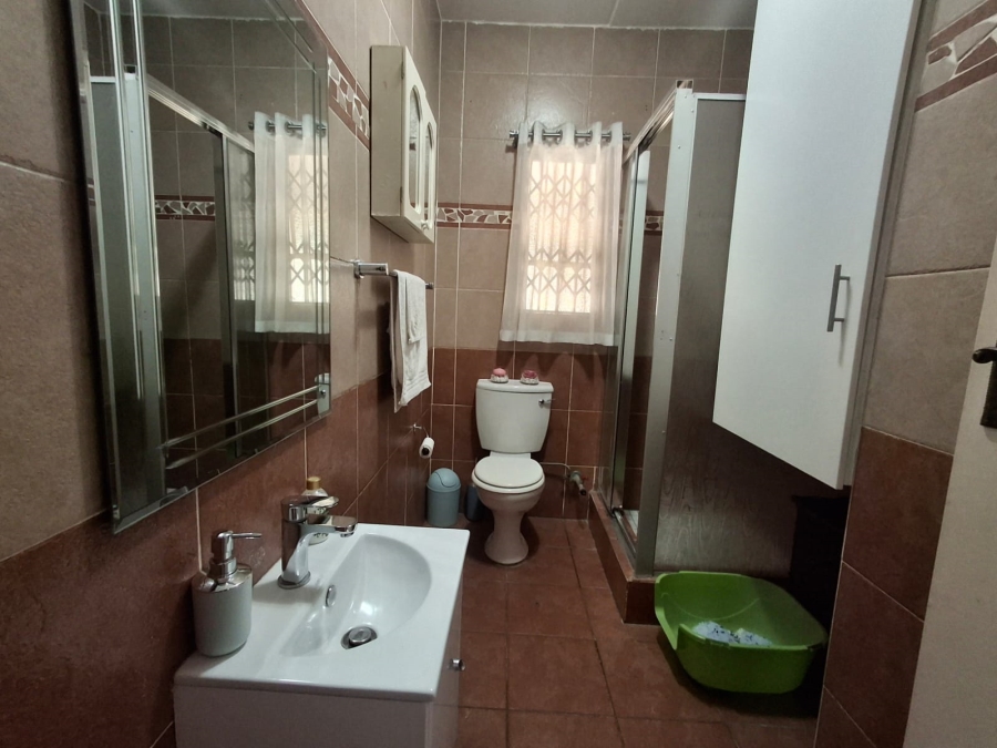 3 Bedroom Property for Sale in Sunnyrock Gauteng