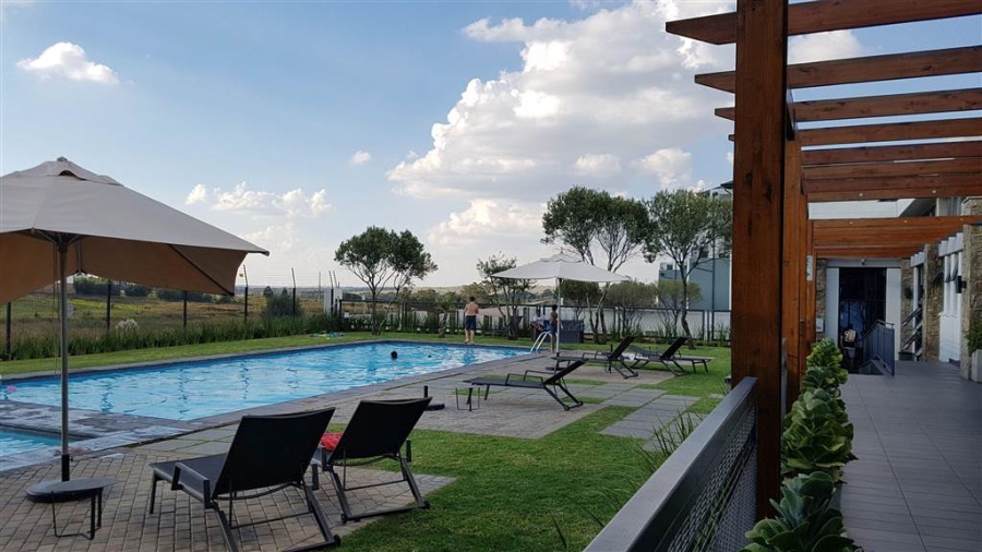 To Let 3 Bedroom Property for Rent in Modderfontein Gauteng