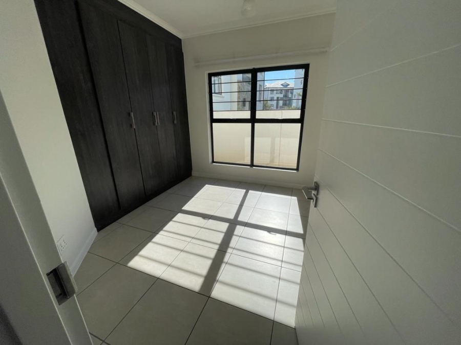 To Let 3 Bedroom Property for Rent in Modderfontein Gauteng