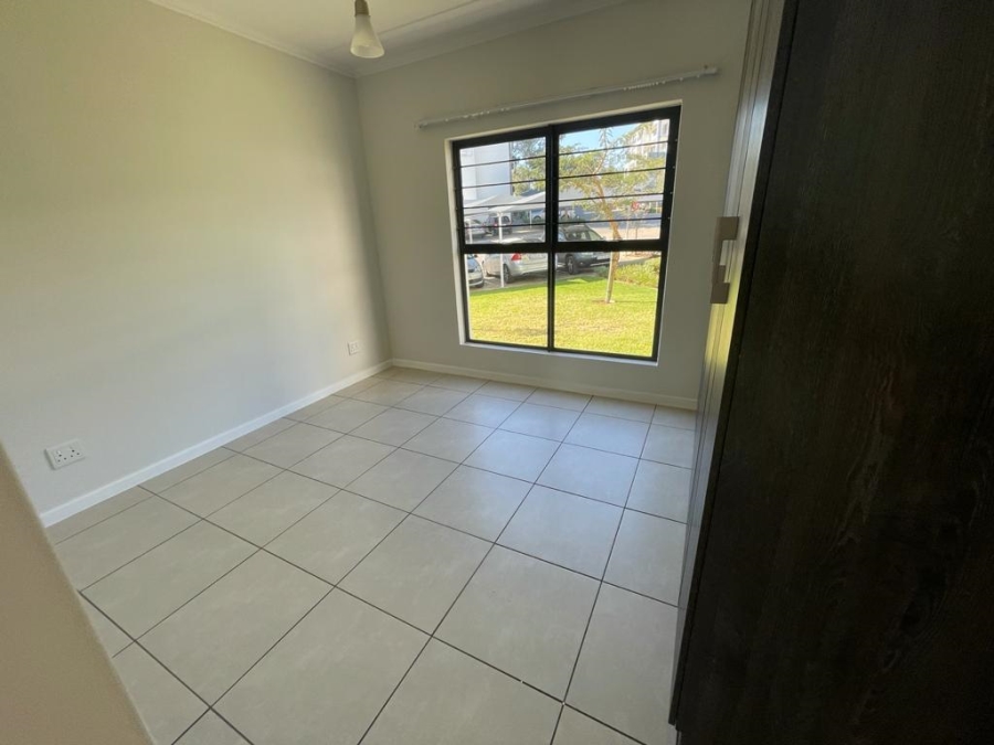 To Let 3 Bedroom Property for Rent in Modderfontein Gauteng