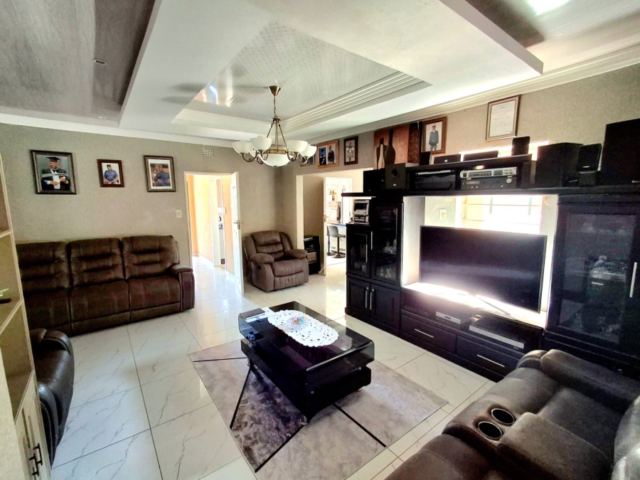 4 Bedroom Property for Sale in Eden Glen Gauteng