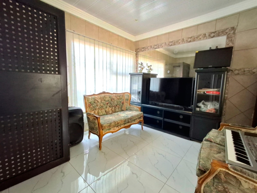4 Bedroom Property for Sale in Eden Glen Gauteng