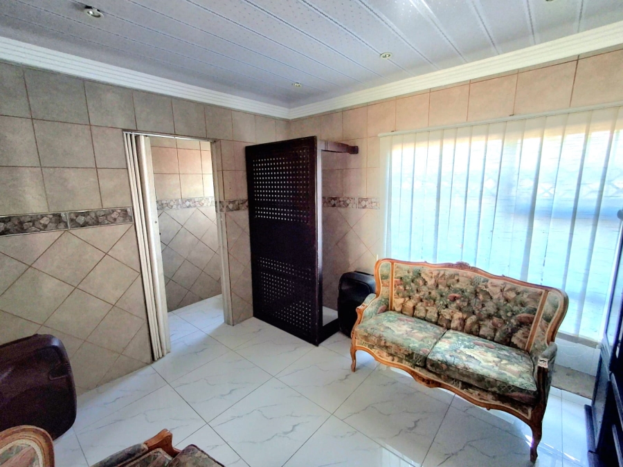 4 Bedroom Property for Sale in Eden Glen Gauteng