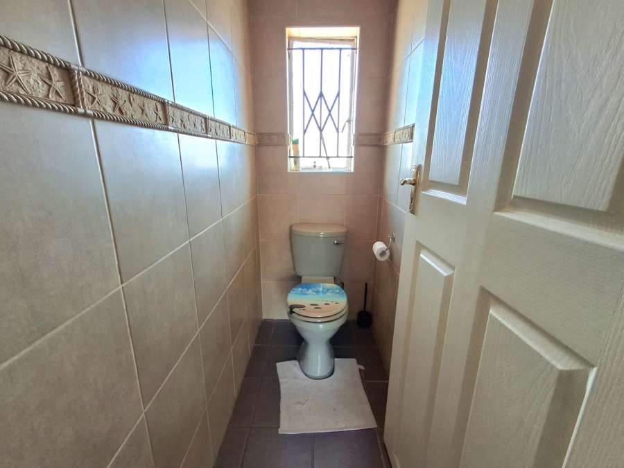 4 Bedroom Property for Sale in Eden Glen Gauteng
