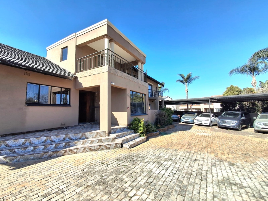 4 Bedroom Property for Sale in Eden Glen Gauteng