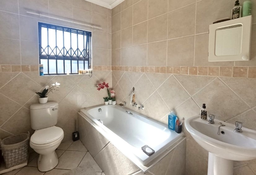 3 Bedroom Property for Sale in Alberton Central Gauteng