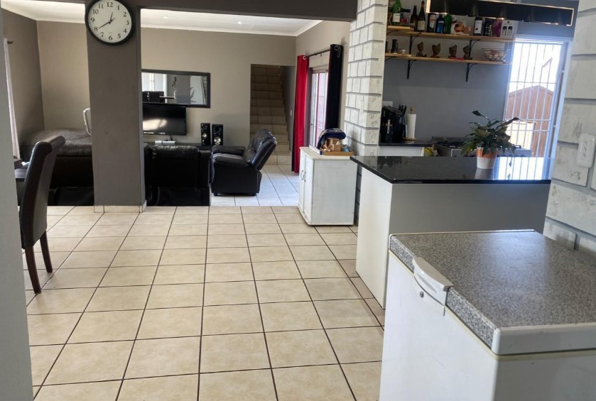 3 Bedroom Property for Sale in Risana Gauteng