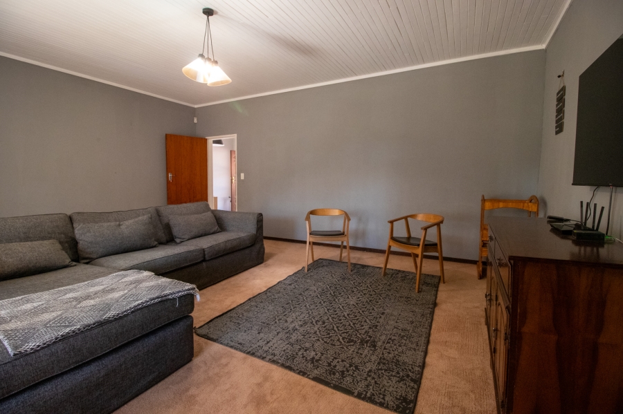 5 Bedroom Property for Sale in Zwartkop Gauteng
