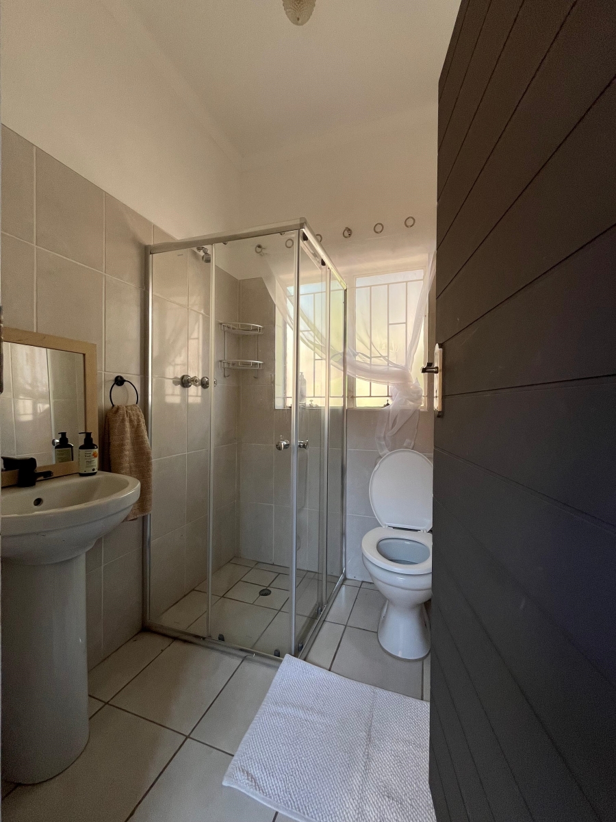 5 Bedroom Property for Sale in Zwartkop Gauteng