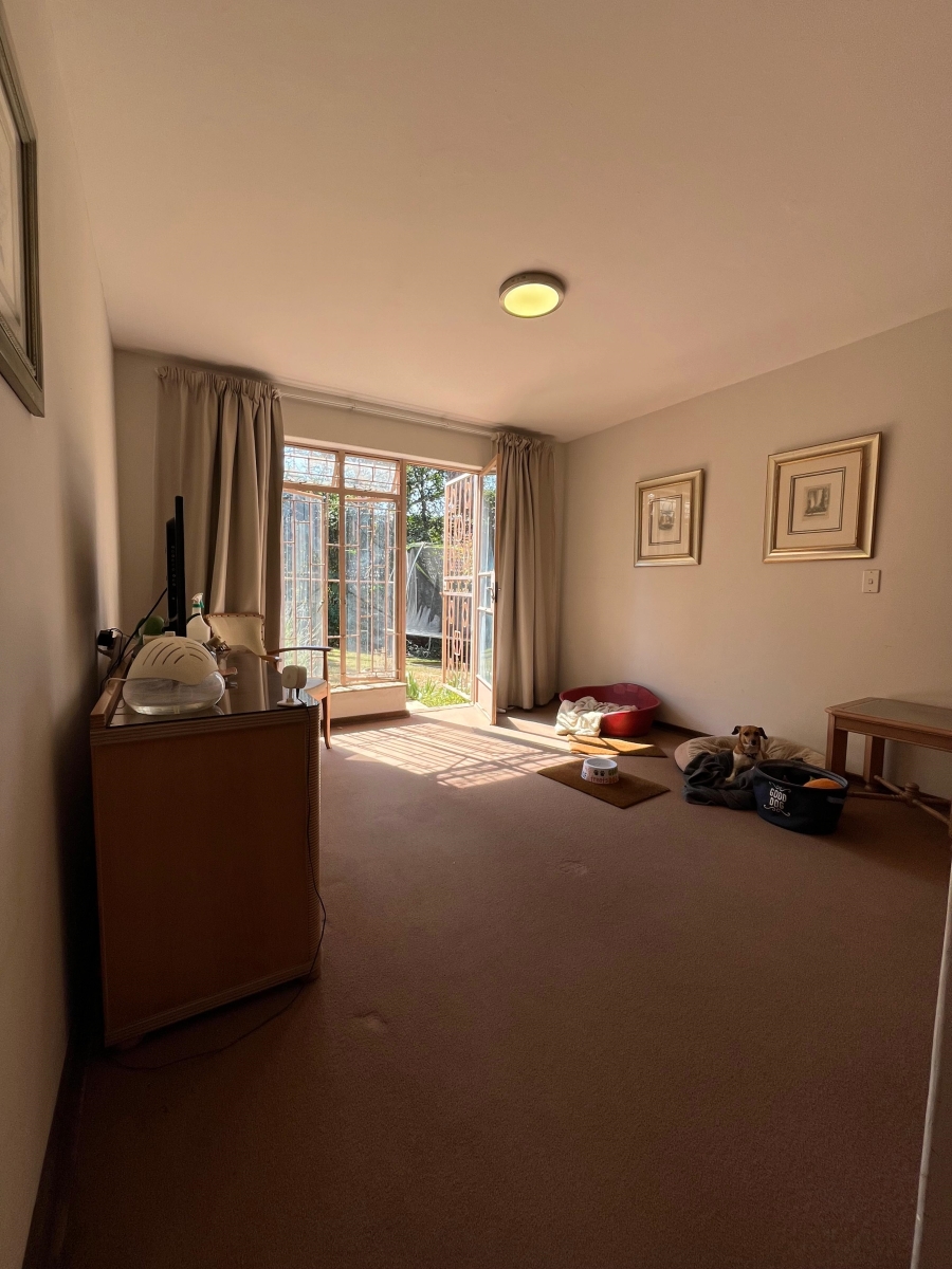 5 Bedroom Property for Sale in Zwartkop Gauteng