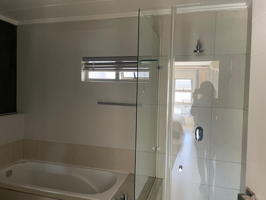To Let 2 Bedroom Property for Rent in Atholl Gauteng