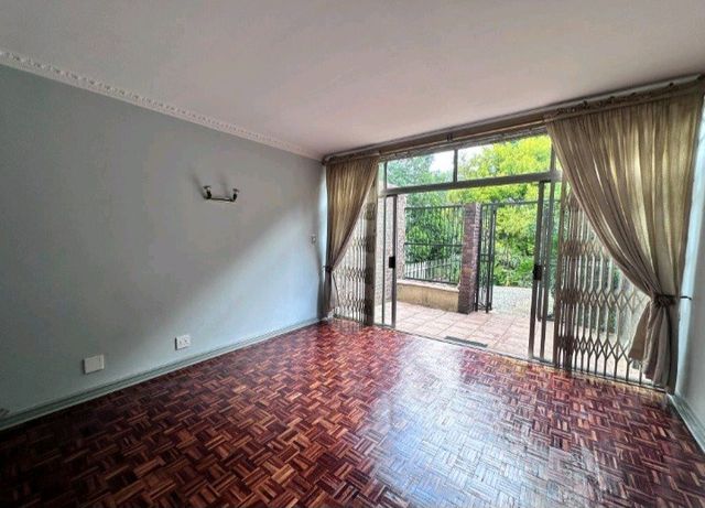 To Let 2 Bedroom Property for Rent in Essexwold Gauteng