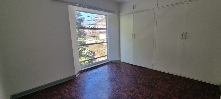 To Let 2 Bedroom Property for Rent in Essexwold Gauteng